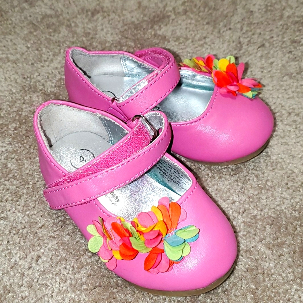 Baby shoes